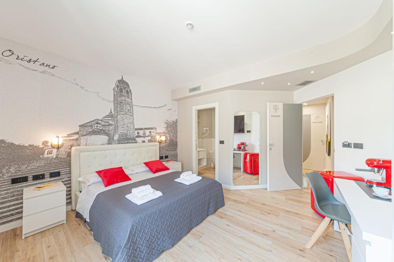 Eleonore Elegant Rooms Cagliari Ngoại thất bức ảnh