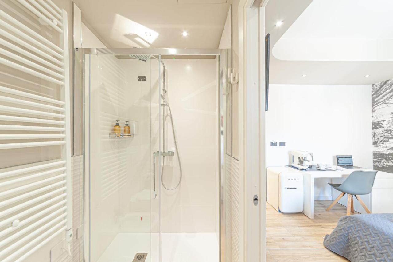 Eleonore Elegant Rooms Cagliari Ngoại thất bức ảnh